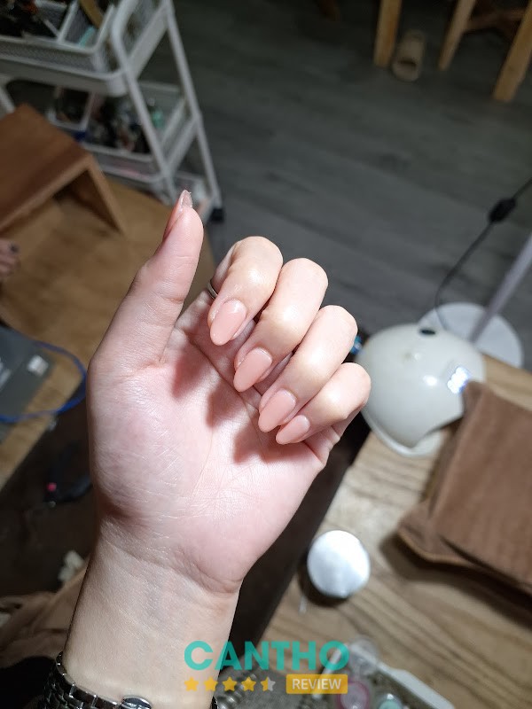 Tiệm Nail Trong Hẻm – hình ảnh 2