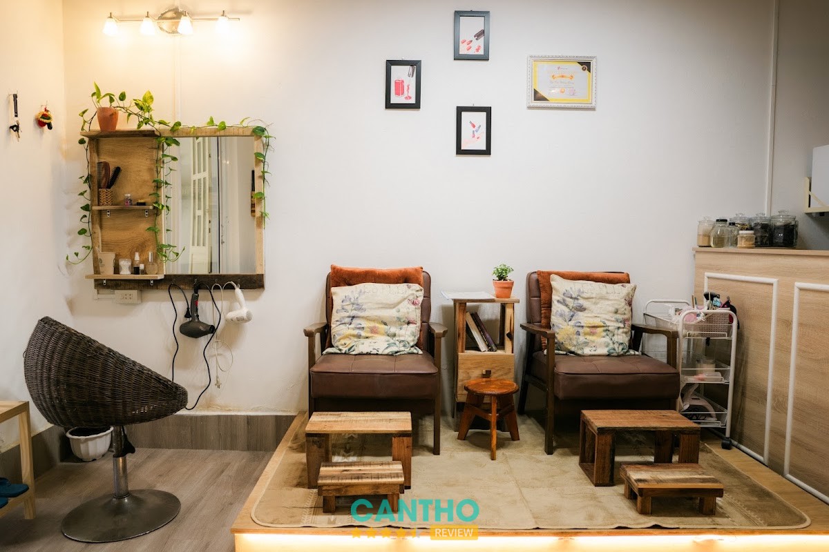 Tiệm Nail Trong Hẻm – hình ảnh 3