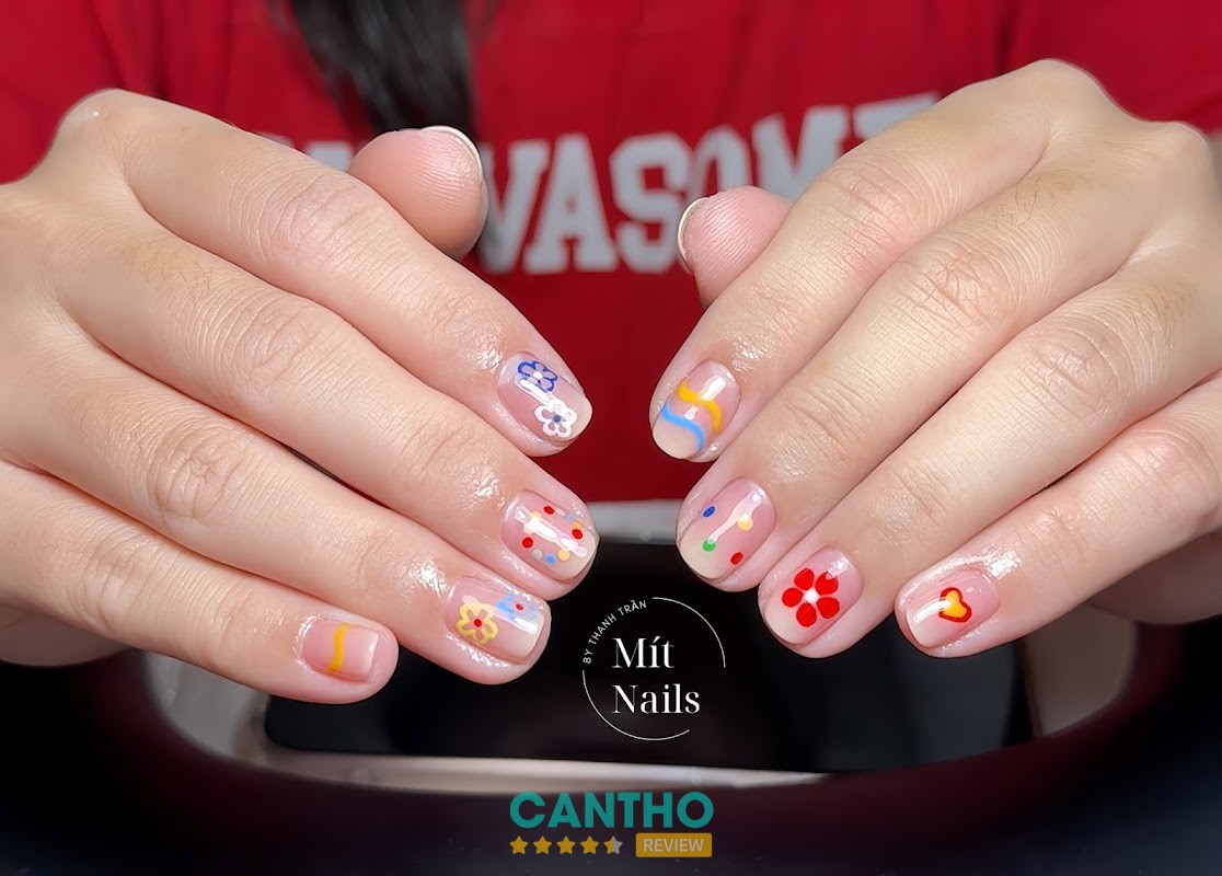 Không gian làm nail tại Mít Nails