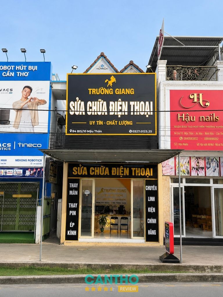 Trường Giang sửa chữa điện thoại tại Cái Khế