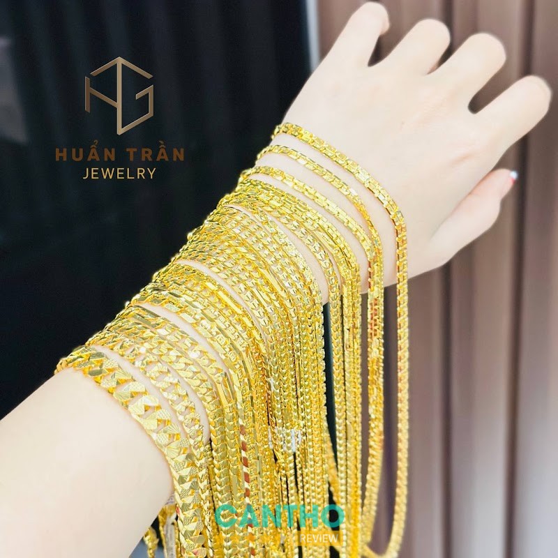 Tiệm Vàng Huẩn Trần tại Vị Thủy