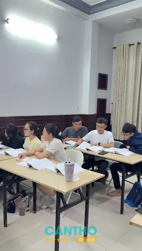 Trung Tâm Ngoại Ngữ Uyên Bác tại Ninh Kiều Cần Thơ